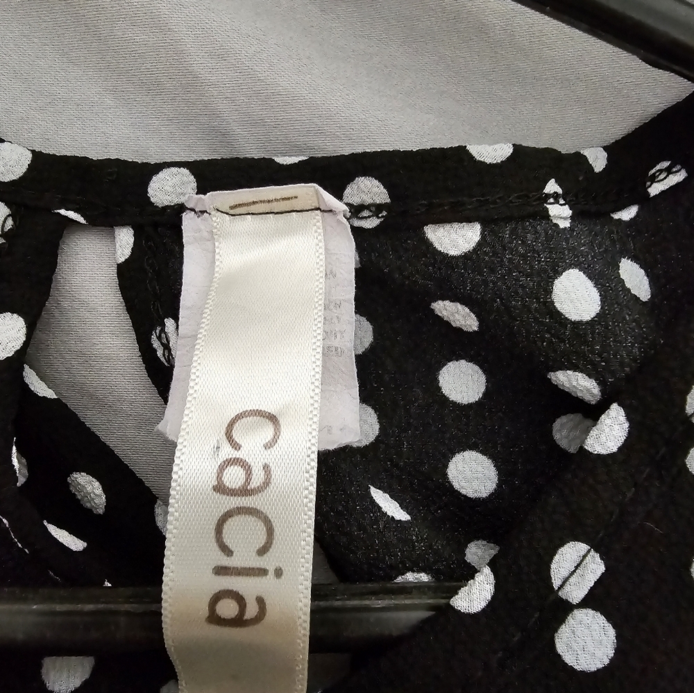Cacia Blouse - Picture 2 of 4